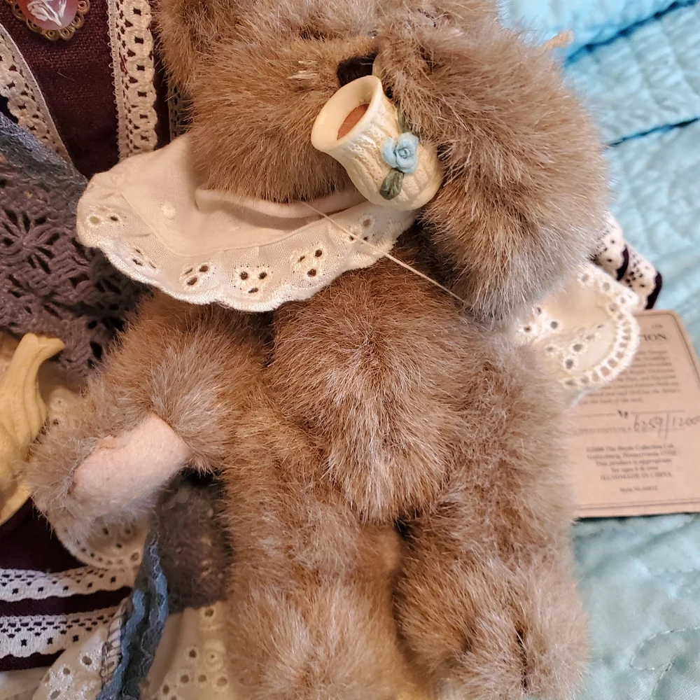 The BOYD'S COLLECTION Doll - Picture 6 of 12